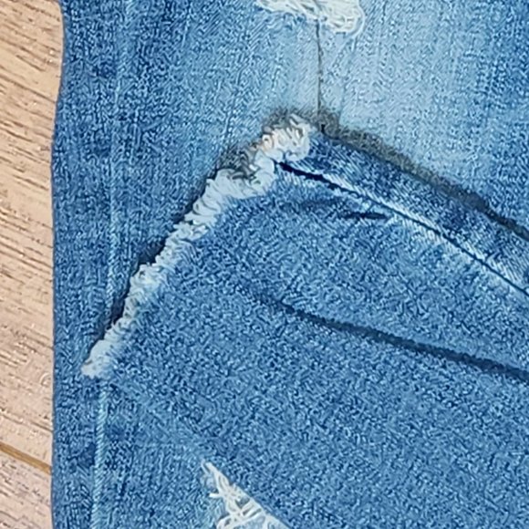 AMERICAN EAGLE Distressed Super Stretch High Rise Jeggings - Size 2 Short - Picture 3 of 7